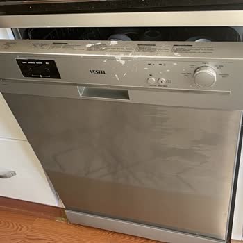 Vestel BM-401X Bulaşık Makinesinde Kronik Kapak Ve Boya Sorunu, Çözüm Bekliyorum