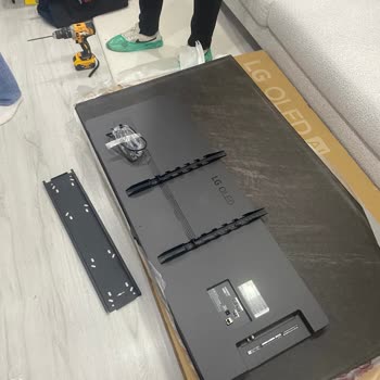 LG Televizyon Montajında Duvarım Zarar Gördü Ve Profesyonellikten Uzak Davranışlar Yaşadım