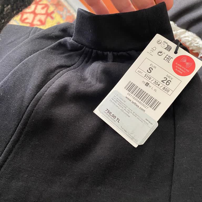 Eksik Ve Yanlış Ürün Gönderimi, Müşteri Hizmetlerinden Dönüş Yok