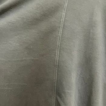 Antrasit Takımda İlk Yıkamada Renk Solması Ve Tiftiklenme Sorunu