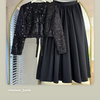 Aldığım Takım Görseldekinden Farklı Ve İade Kabul Edilmiyor