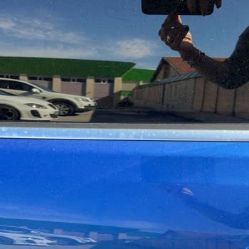 BMW 4.18i Grand Coupe'de Kronik Cam Fitil Ve Aksesuar Sorunları