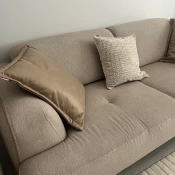 Kelebek Mobilya’dan Aldığım Koltuk Takımında Sürekli Sorun Ve Yetersiz Müşteri Hizmeti