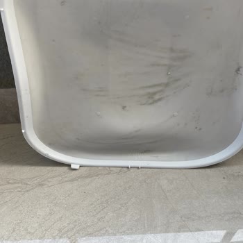 Yeni Alınan Akıllı Kedi Tuvaletinin Kum Pedi Bozuldu, Yedek Parça Yok