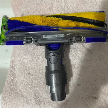 Yeni Alınan Dyson Süpürgenin Parçası Çıktı, Teknik Destek Yetersiz Kaldı