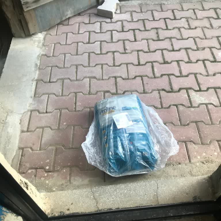 PTT Kargo Teslimatında Bilgilendirme Ve Usulsüz Teslim Sorunu