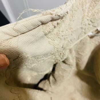 Kusurlu Gelen Bornoz İçin İade Talebi