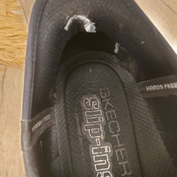 Skechers Ayakkabılarda Tekrarlayan Yırtılma Sorunu Ve Garanti Desteği Eksikliği