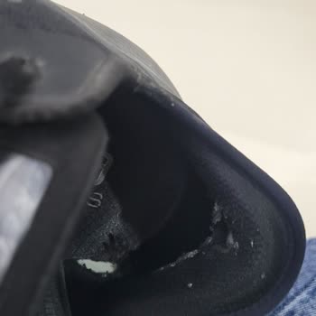 Yüksek Fiyatlı Ayakkabı 2 Ayda Deforme Oldu, Mağazadan Dönüş Yok