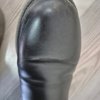 Derimod Kısa Sürede Deforme Olan Bot İçin Çözüm Bekliyorum