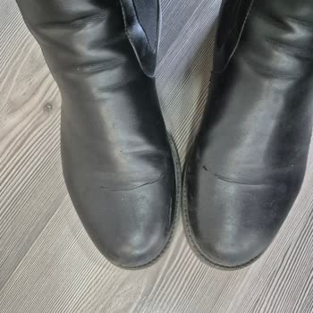 Derimod Kısa Sürede Deforme Olan Bot İçin Çözüm Bekliyorum