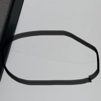 Kelebek Mobilya Bazası Kısa Sürede Çatladı Servis Ücreti Mağduriyeti