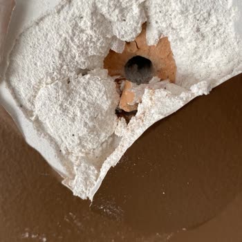 Bosch Servisinin Hatasıyla Duvarımda Kalıcı Hasar Oluştu Çözüm Yetersiz Kaldı