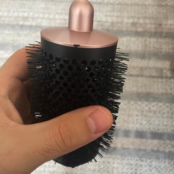 Dyson Airwrap Ek Aparatında 3 Haftada Boya Atması Ve Değişim Talebine Ret