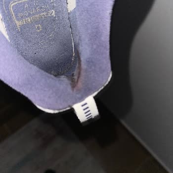 Yeni Alınan Ayakkabı Kısa Sürede Aşındı, Tatilim Mahvoldu