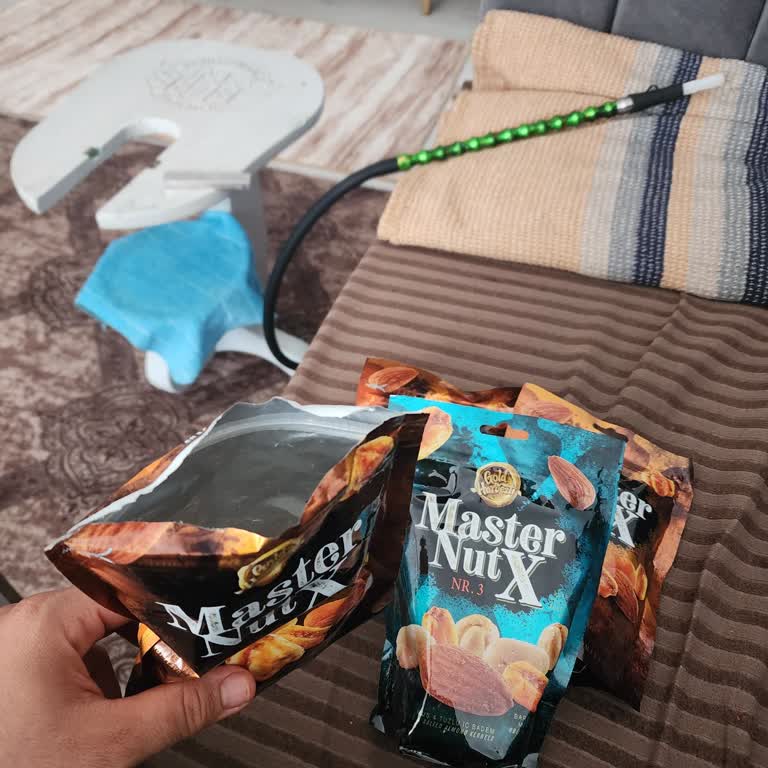 Satın Aldığım Kuruyemiş Paketlerinde Belirtilen İçerik Ve Kalite Yok, Müşteri Hizmetlerinden Dönüş Alamadım