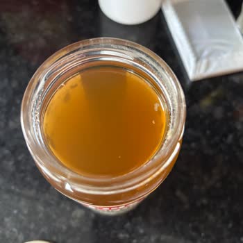 Fide Konserve Aldığım Kemik Suyunda Bozulma Ve Siyahlıklar Var, Para İadesi İstiyorum!