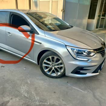 Yetkili Serviste Uzayan Onarım Ve Kalitesiz Boya İşçiliği