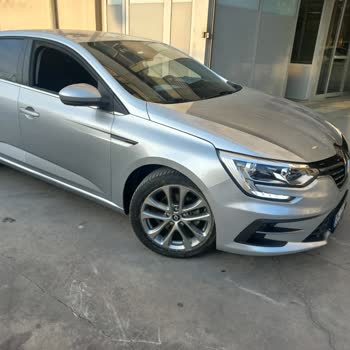 Yetkili Serviste Uzayan Onarım Ve Kalitesiz Boya İşçiliği