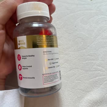 Skinny Gummies Reklamdan Sipariş Ettiğim Ürünün orijinalliği şüpheli Çıktı Muhatap Bulamıyorum!