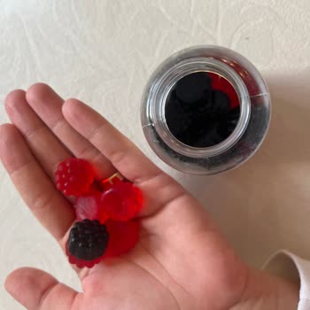 Skinny Gummies Reklamdan Sipariş Ettiğim Ürünün orijinalliği şüpheli Çıktı Muhatap Bulamıyorum!
