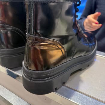 Kısa Sürede Deforme Olan Bot İçin Tadilat Talebime Olumsuz Yanıt Verildi