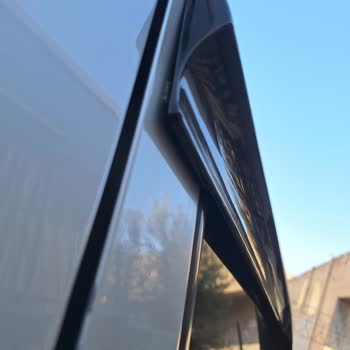 Uyumsuz Cam Rüzgarlığı Ve İade Talebimin Reddedilmesi Nedeniyle Mağduriyet