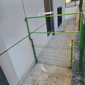 Esenyurt Kaynakçı Nur Demir Doğrama Malzeme Kalitesi Ve İşçilik Ödediğim Ücreti Karşılamadı