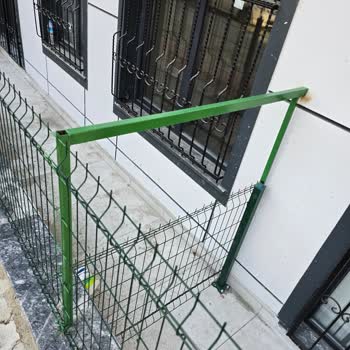 Esenyurt Kaynakçı Nur Demir Doğrama Malzeme Kalitesi Ve İşçilik Ödediğim Ücreti Karşılamadı