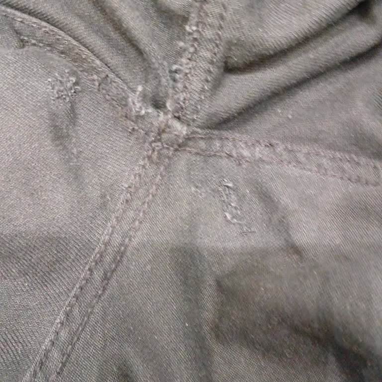 Zara'dan Aldığım Kot Pantolon 5 Ayda Deforme Oldu, Mağaza Ve Müşteri Hizmetleri Sorunumu Çözmedi