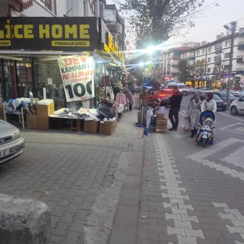 Delice Home'un Yol Ve Kaldırım İşgali Son Bulmuyor: Belediyeden Kalıcı Çözüm Bekliyorum