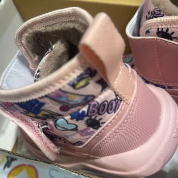 Tek Kullanımda Bozulan Çocuk Botu İçin Hızlı Değişim Talebi