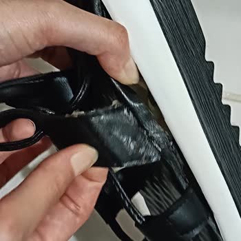 Satın Aldığım Sandaletin Kısa Sürede Bozulması Ve 4 Aydır Çözülmeyen Tamir Süreci