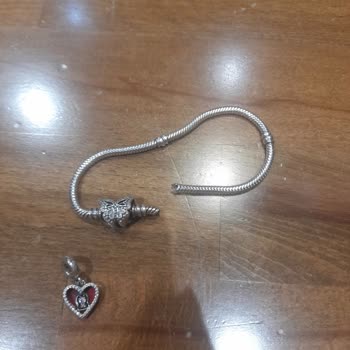 Pandora Bilekliğim Garanti Kapsamında Kopmasına Rağmen Ücretsiz Tamir Edilmedi