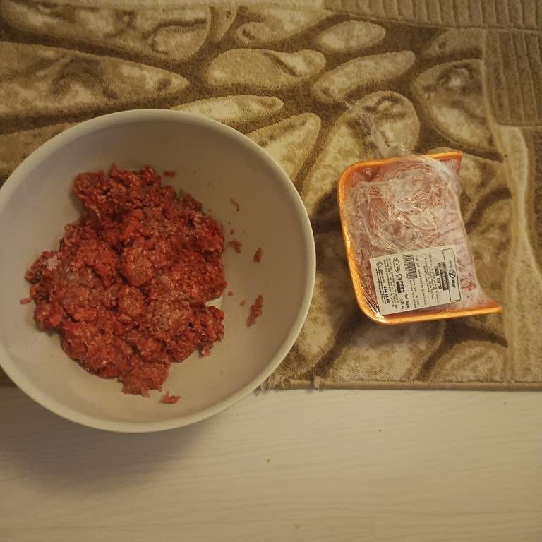 Köfteci Yusuf Bozuk Kıyma Teslimatı ve İade Talebimizin Reddedilmesi