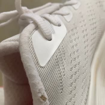 Skechers Ayakkabıda Beklenmedik Yırtılma Ve Ret Mesajı Mağduriyeti