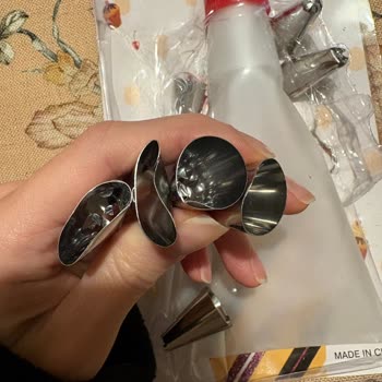 Ezilmiş Ve Kullanılamaz Gelen Pasta Süsleme Seti Mağduriyeti