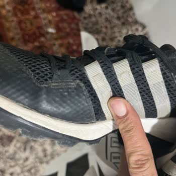 Kısa Sürede Hasar Gören Ayakkabı İçin Sorumluluk Alınmıyor