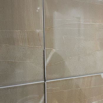 Demir İnşaat (Demir Grup) Ayışığı Vadi Evleri'nde Ciddi İşçilik Sorunları