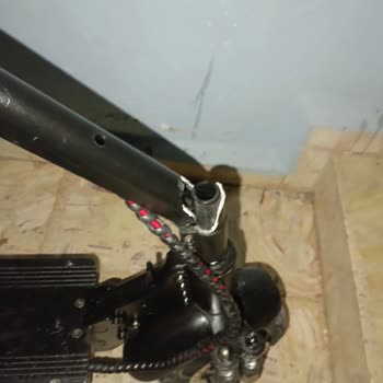 Seyir Halindeyken Scooterın Gidon Borusu Aniden Kırıldı Ve Yaralanma Yaşadım