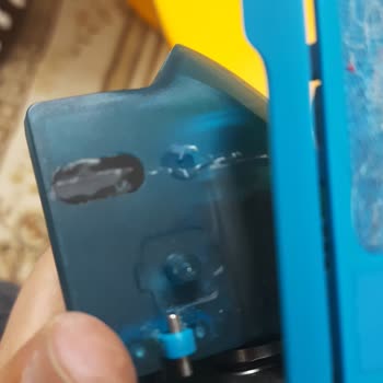 Philips Robot Süpürgede Garanti Dışı Bırakılan Kopan Su Deposu Mağduriyeti