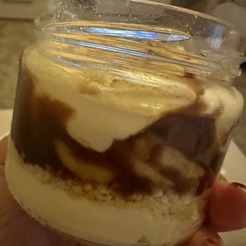 Yemeksepeti Bozuk Tatlı ve Yetersiz İade Süreci Nedeniyle Mağduriyet