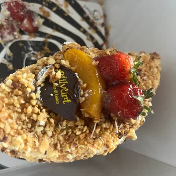 Küflü Pasta Ve Para İadesi Yapılmaması