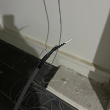 Superonline Personelinin Kablo Kesme Sorunu ve Mağduriyetim