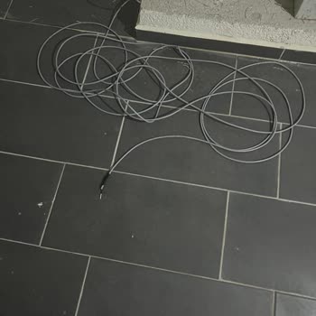 Superonline Personelinin Kablo Kesme Sorunu ve Mağduriyetim