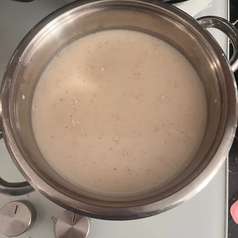 Dr. Oetker Sütlaç Karışımında Şüpheli Parçacıklar Ve Yetersiz Geri Dönüş