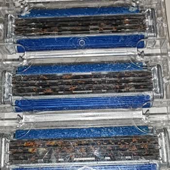 Gillette Tıraş Bıçakları Birkaç Kullanımda Paslandı, İade veya Değişim Yapılamıyor