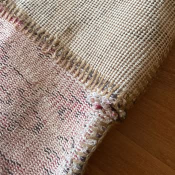 Fulya Halı Yıkama (Bakırköy) Halılarımı Eksik ve Yırtık Teslim Etti