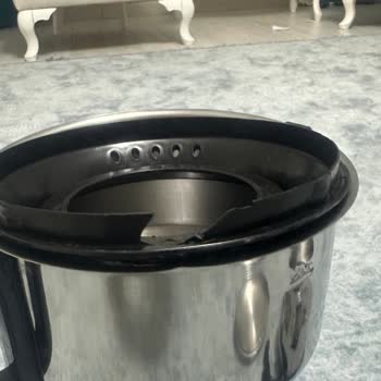 Yanlış Ve Hasarlı Ürün Gönderildi, Ücret İadesi Yapılmıyor!