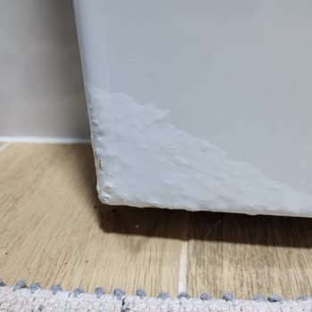 Siemens IQ500 Çamaşır Makinesi Kapak Küflenmesi Ve Tekrarlayan Boya Atması Sorunu